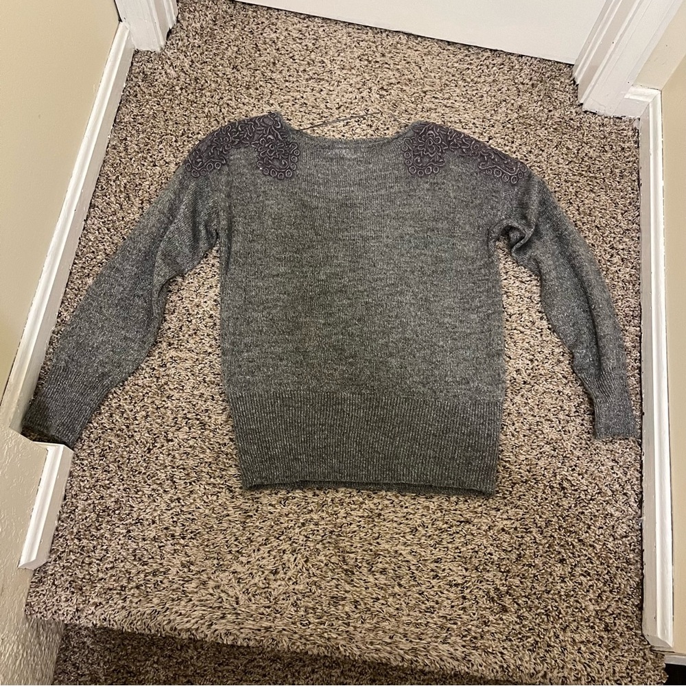 ELLE Grey/Silver Metallic Medium Sweater with Lace On The Shoulders